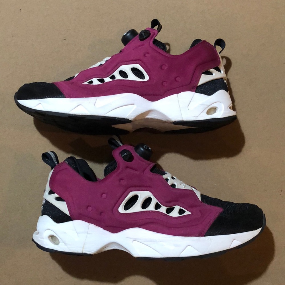 Reebok insta pump. Sample size 9. No box